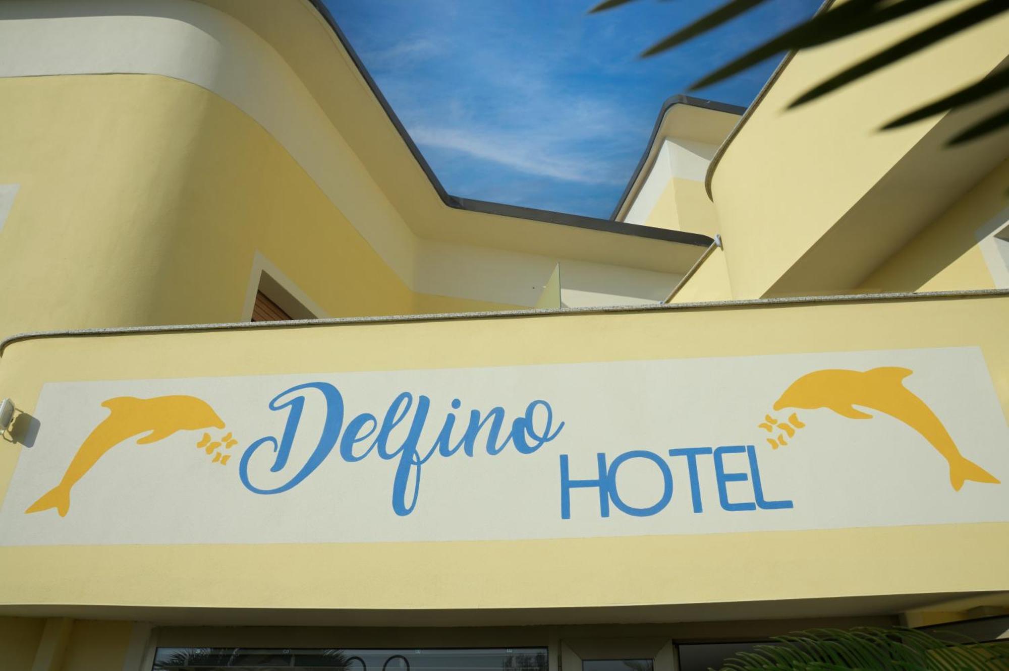 Hotel Delfino Laigueglia Eksteriør billede
