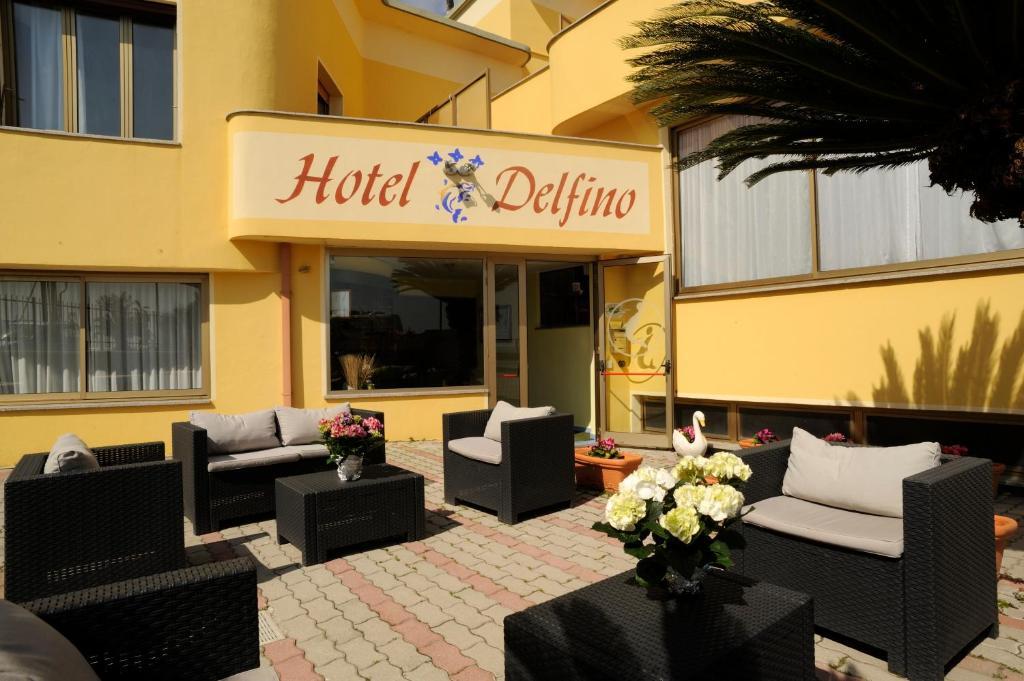 Hotel Delfino Laigueglia Eksteriør billede